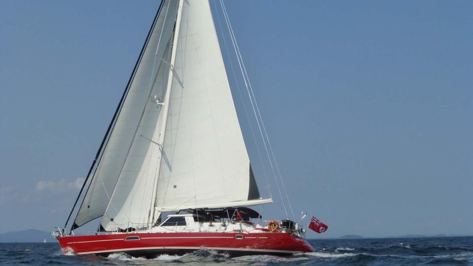 yacht Mustang