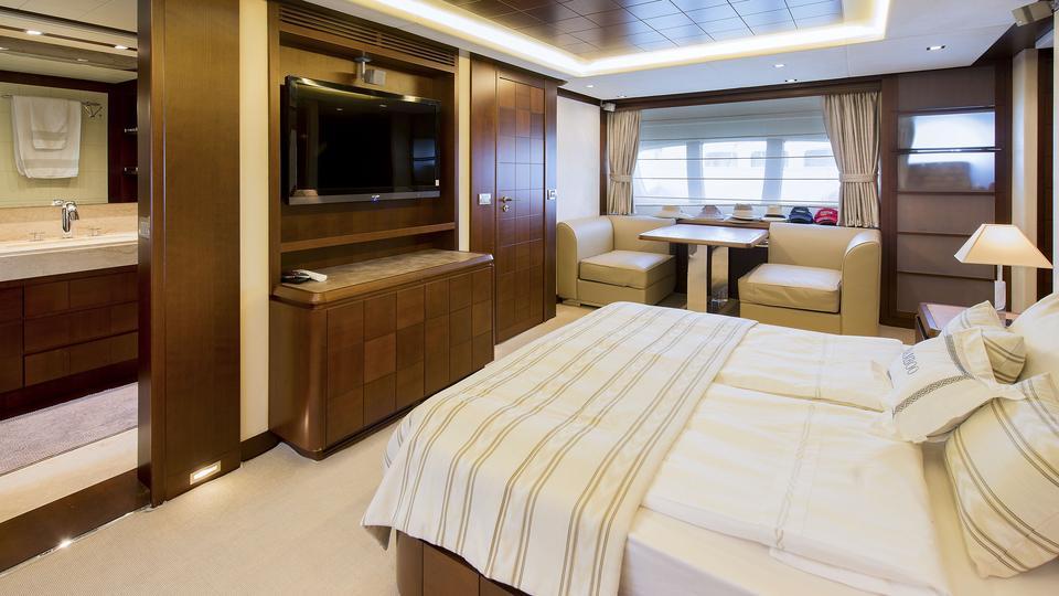 yacht Bamboo