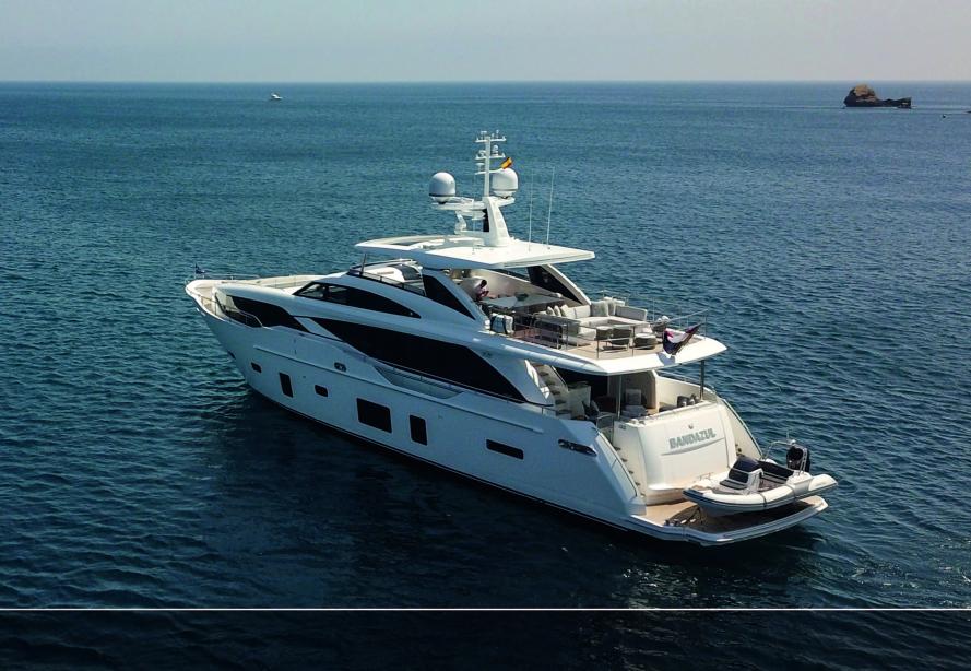 yacht Ghost