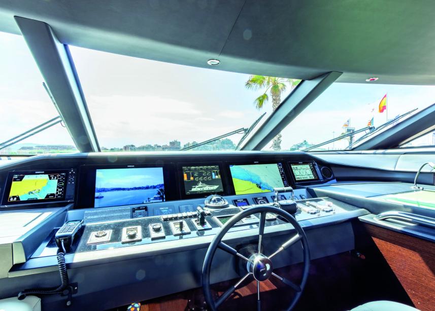 yacht Ghost