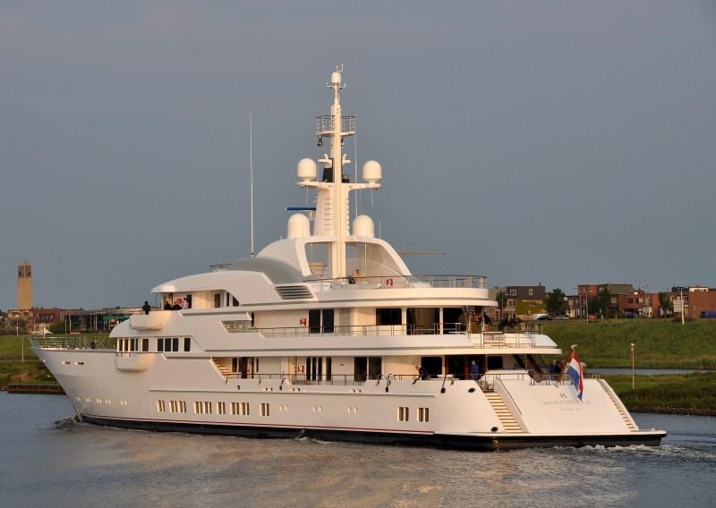 yacht Hampshire II