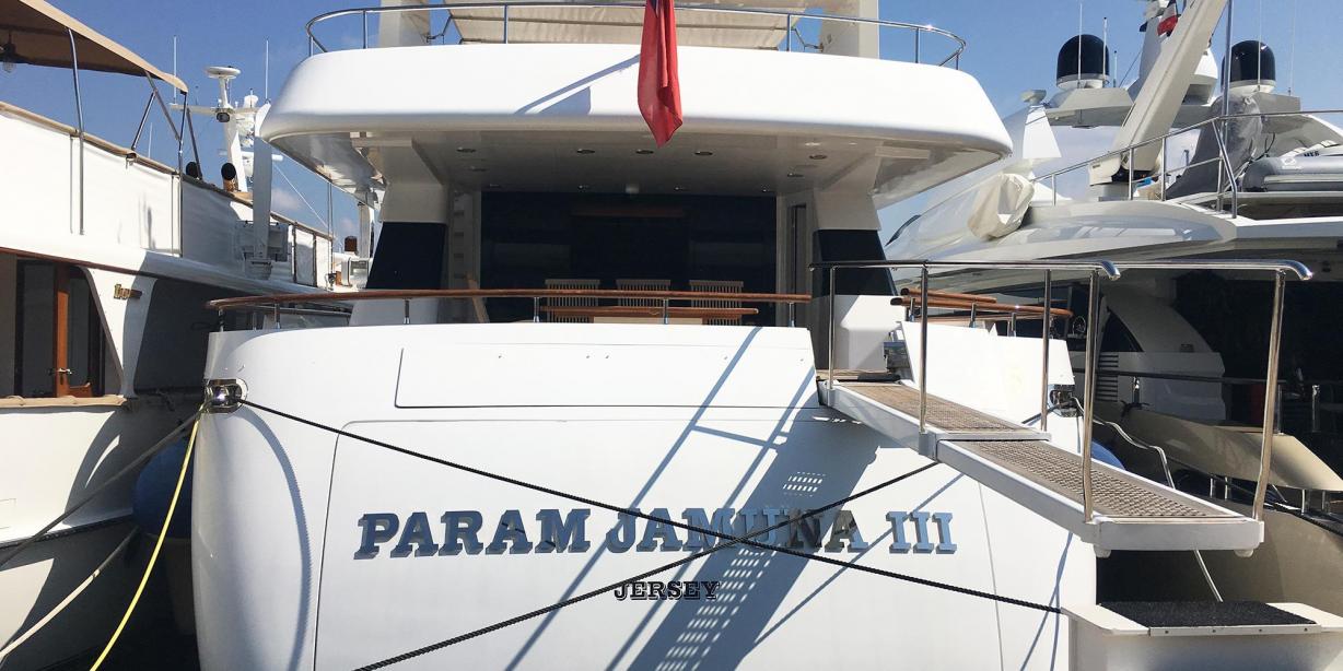 yacht Param Jamuna III