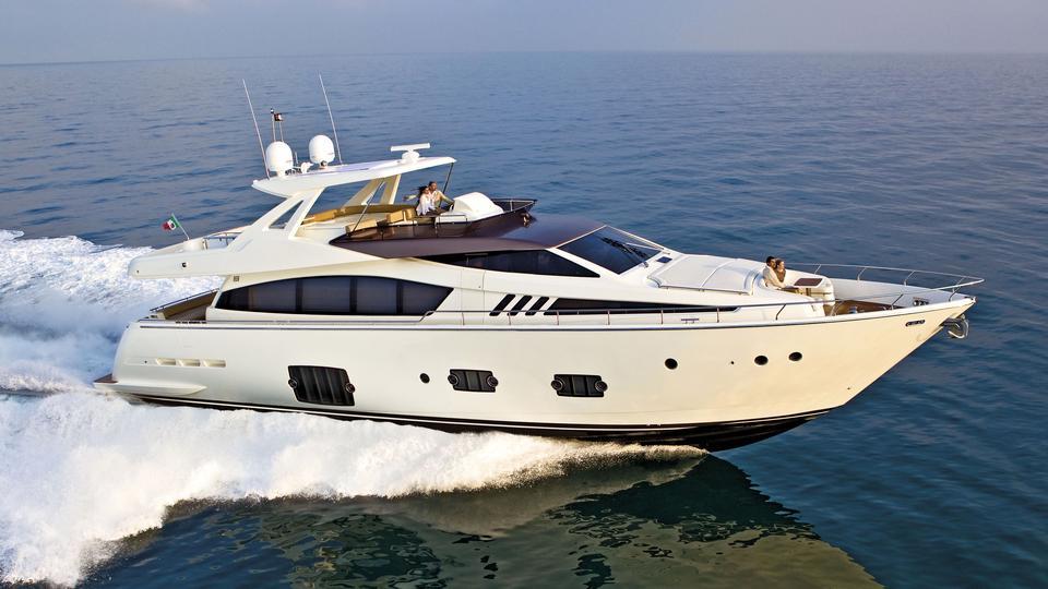 yacht Ferretti 800/01