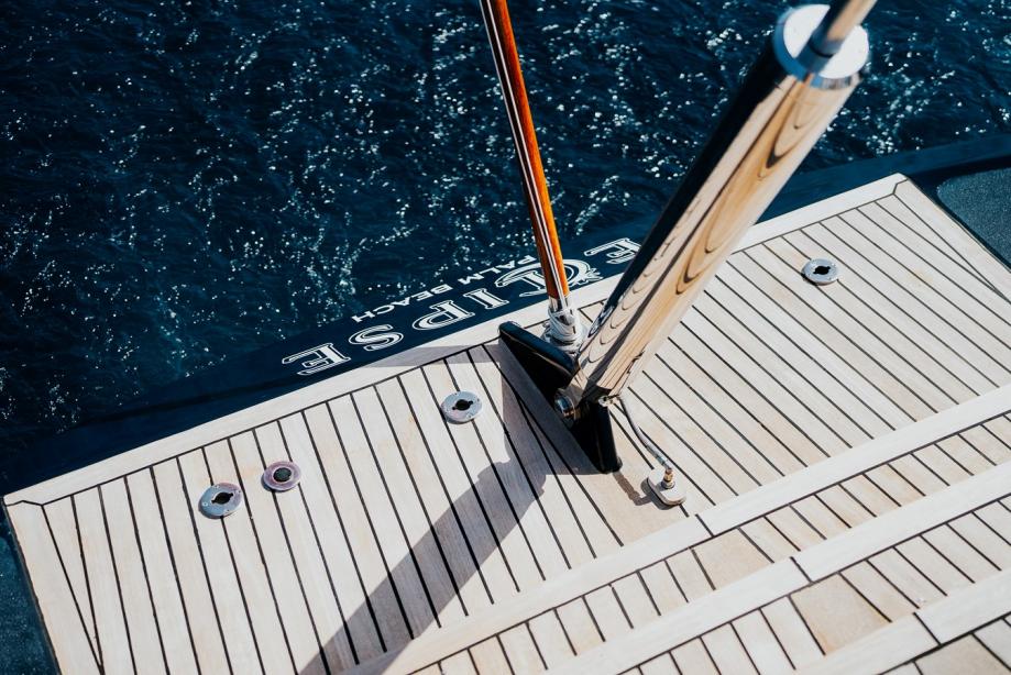 yacht Eclipse