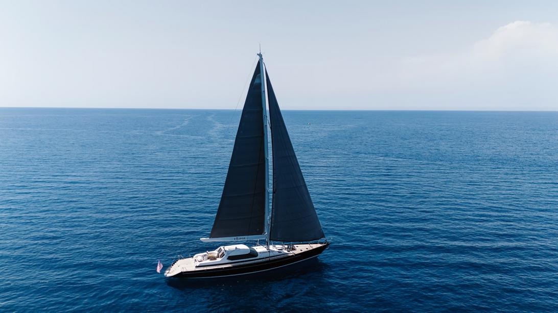 yacht Eclipse