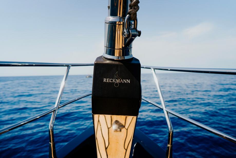 yacht Eclipse