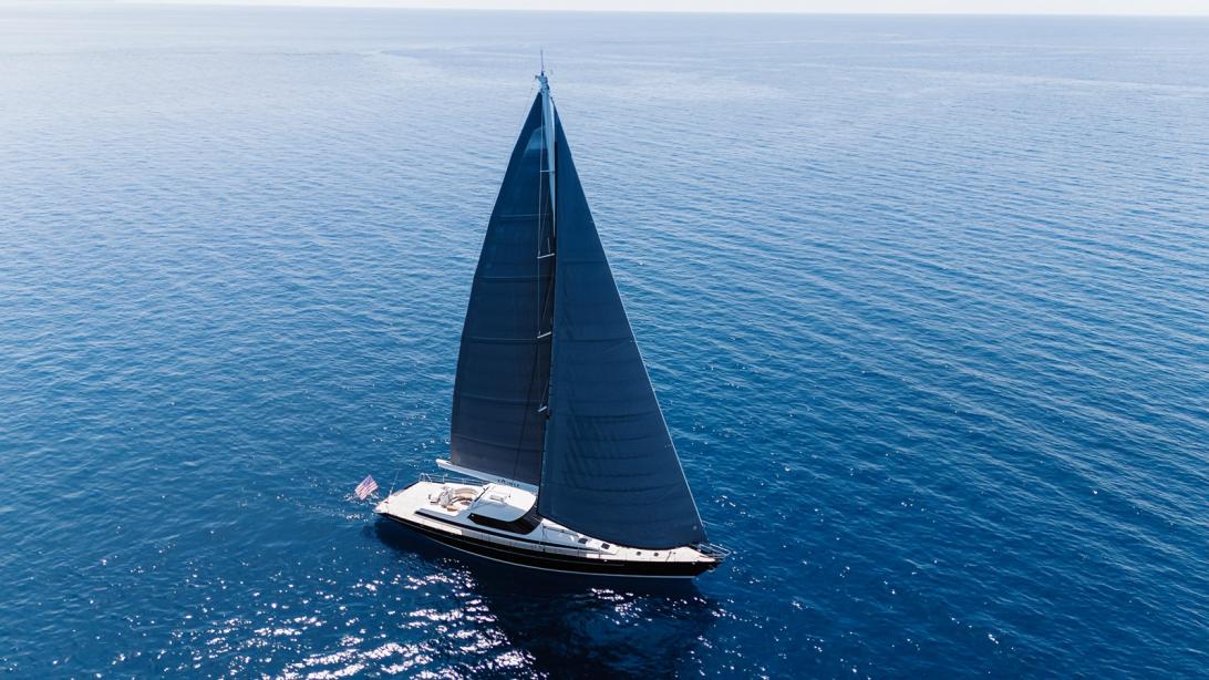 yacht Eclipse