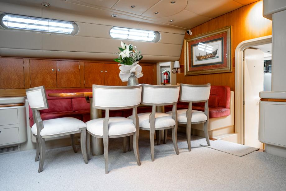yacht Eclipse