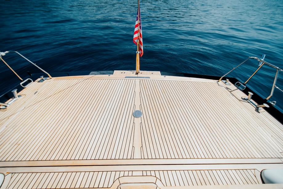 yacht Eclipse