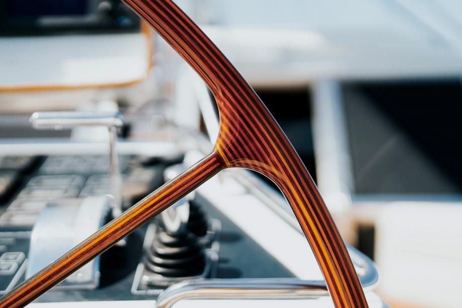 yacht Eclipse