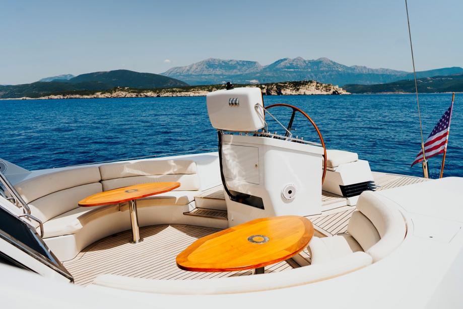 yacht Eclipse