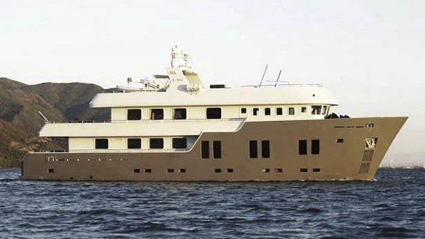 motor yacht apna