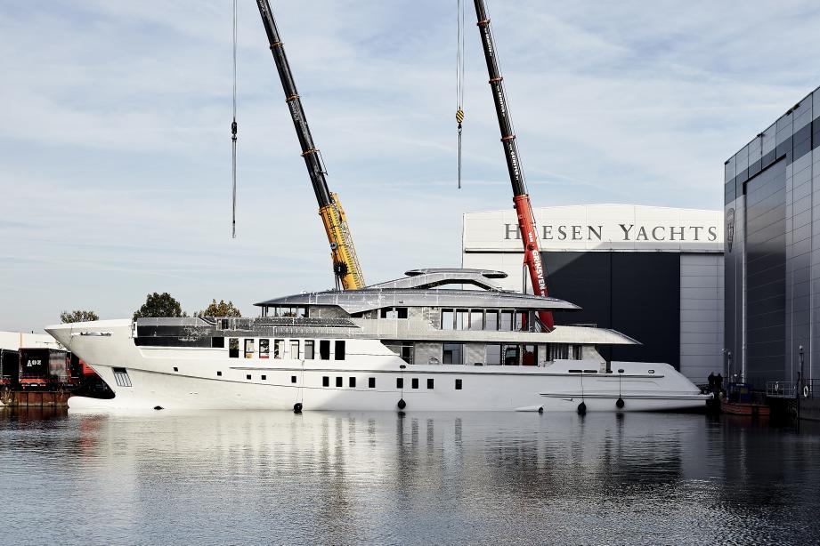 yacht Project Castor