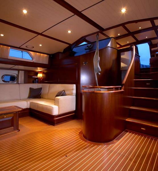 yacht Alme Sol