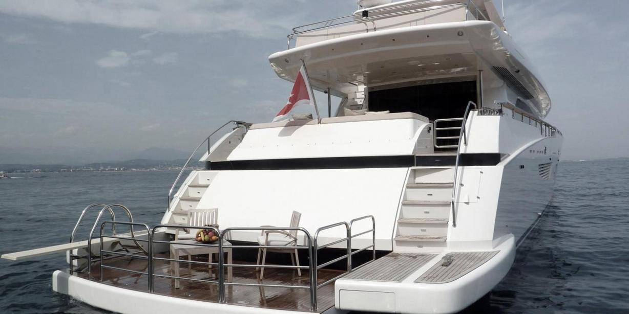 yacht Couach 3707