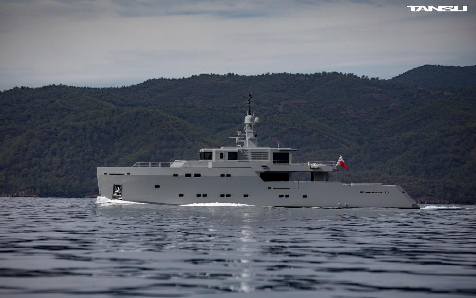 yacht Tigershark One