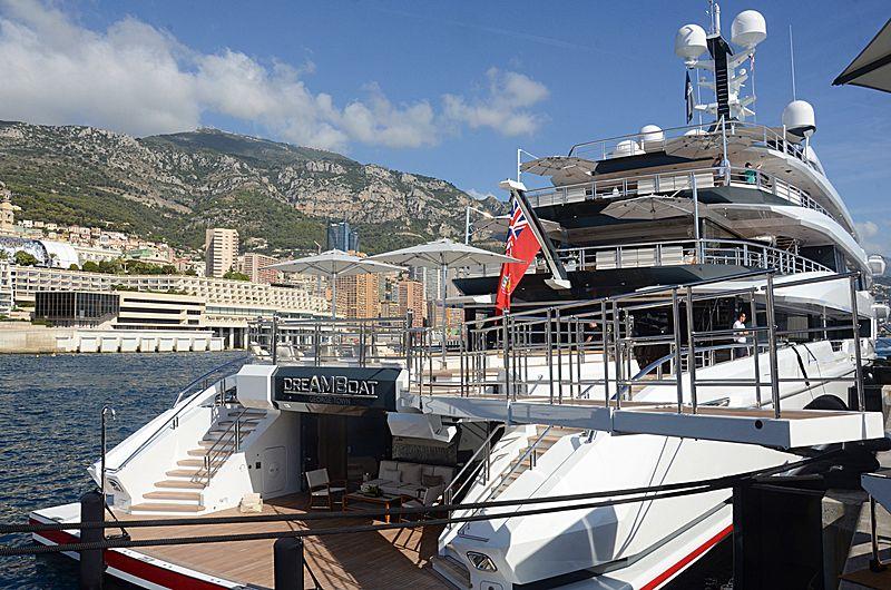 yacht Dreamboat