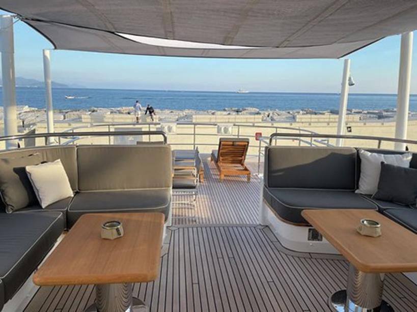 yacht Archipelago