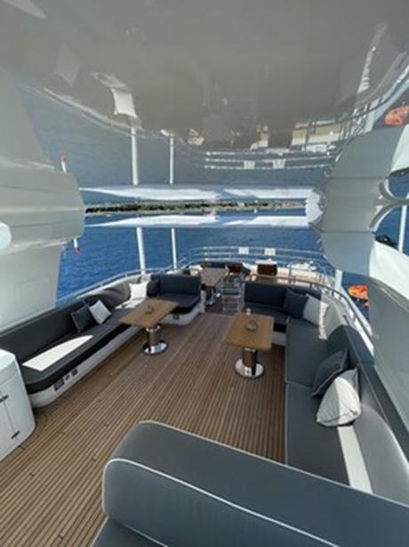 yacht Archipelago