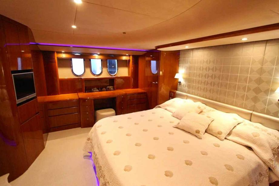 yacht Princess 25