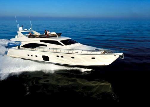 yacht Ferretti 681