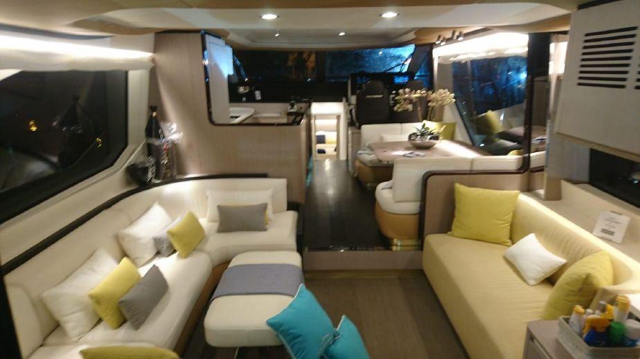 yacht Azimut 60 Flybridge