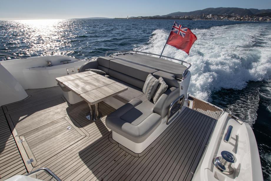 yacht Sunseeker Predator 53