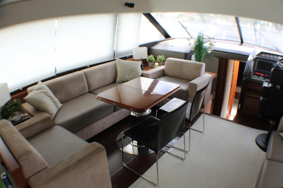 yacht Prestige 600