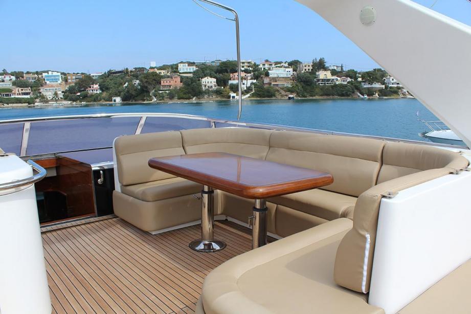 yacht Elegance 68