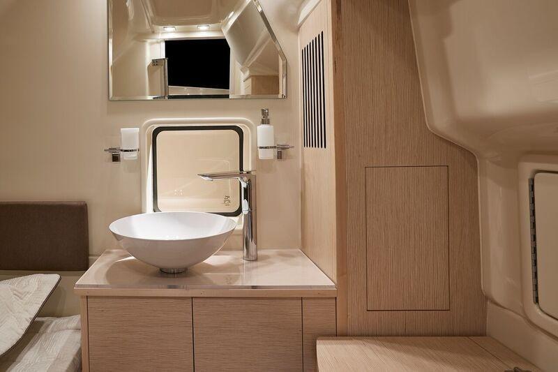 yacht Chris-Craft Catalina 34