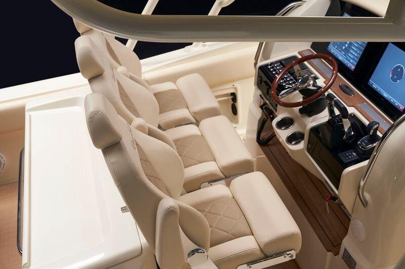 yacht Chris-Craft Catalina 34