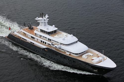 yacht Ice