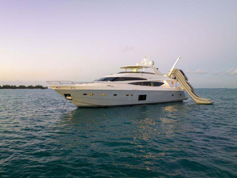 yacht Current $ea