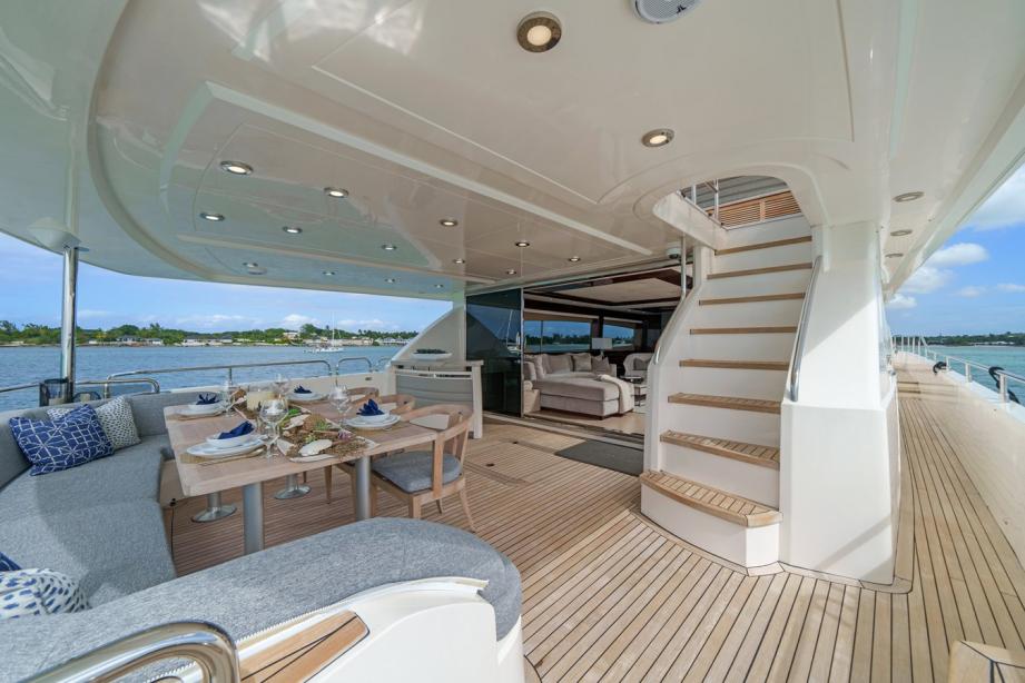 yacht Current $ea