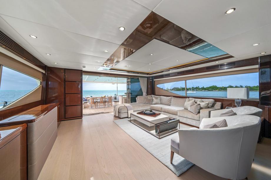 yacht Current $ea