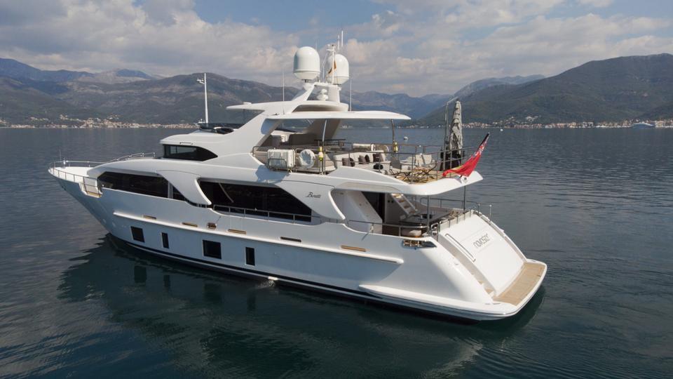 yacht Novastar