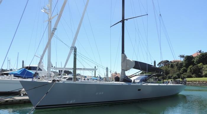 yacht The Pearl