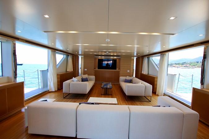 yacht Aventus