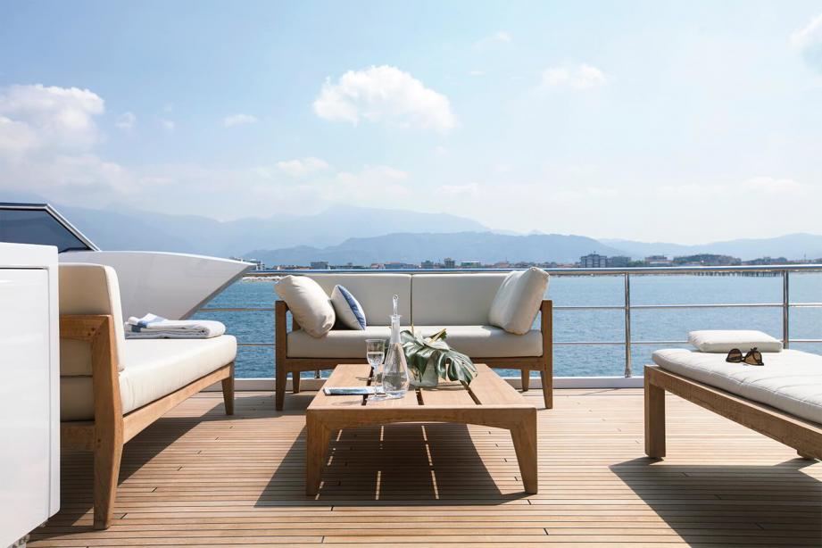 yacht Heed