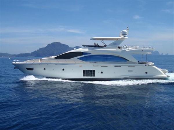 yacht Azimut 82