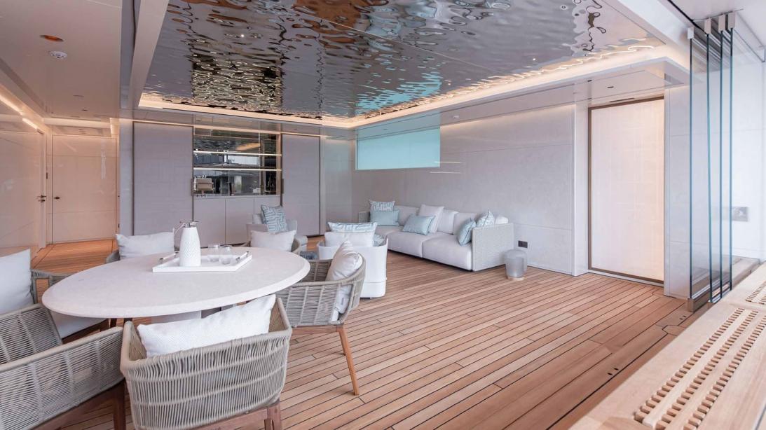 yacht H3