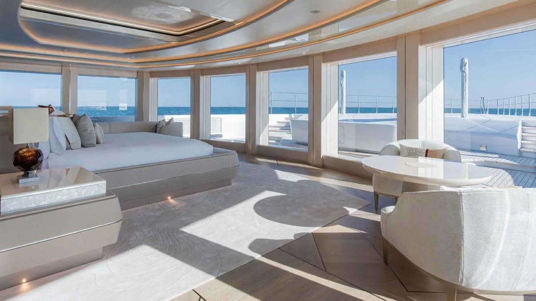 yacht H3