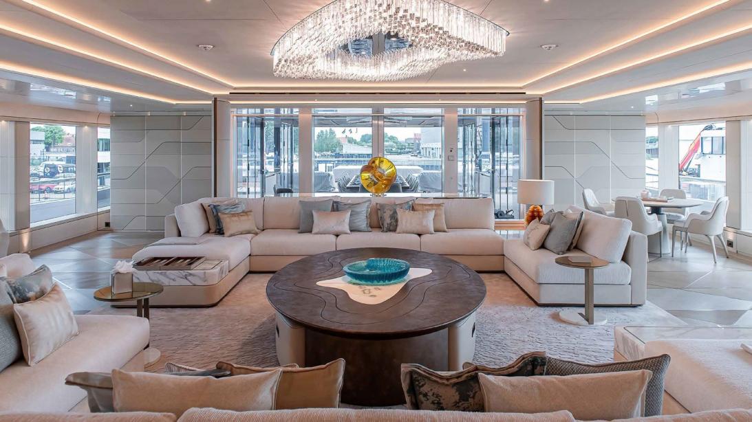 yacht H3
