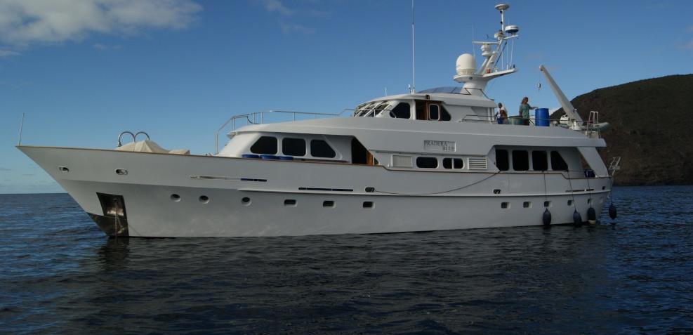 yacht Pradera Blue