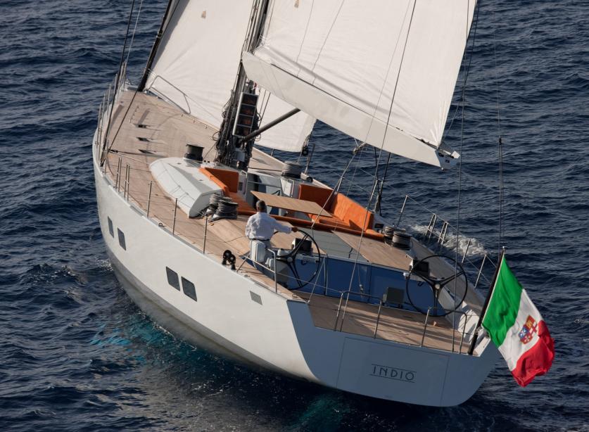 yacht Indio Beta