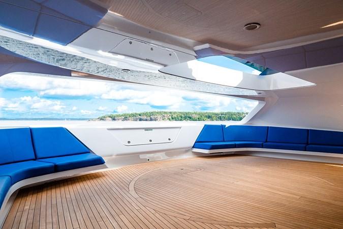 yacht Royal Falcon One