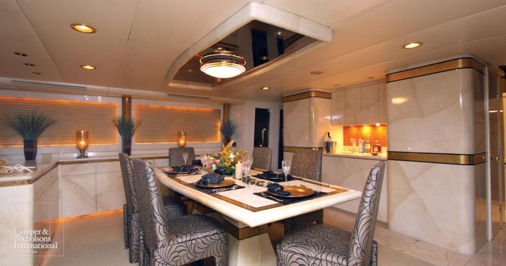yacht Insatiable
