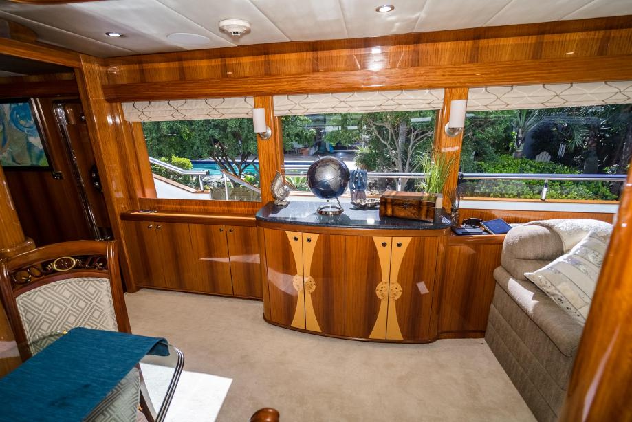 yacht Illusion