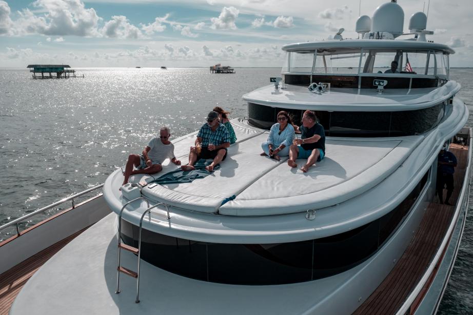 yacht Illusion