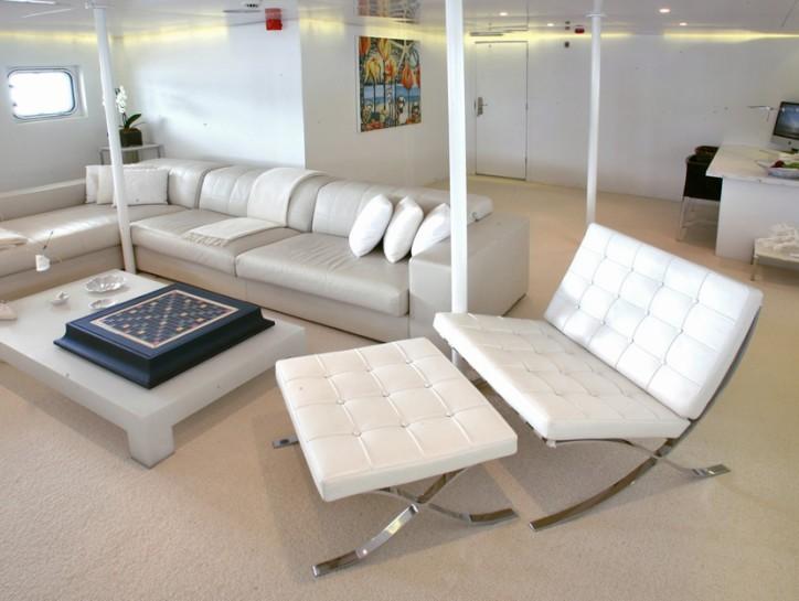 yacht Omnia